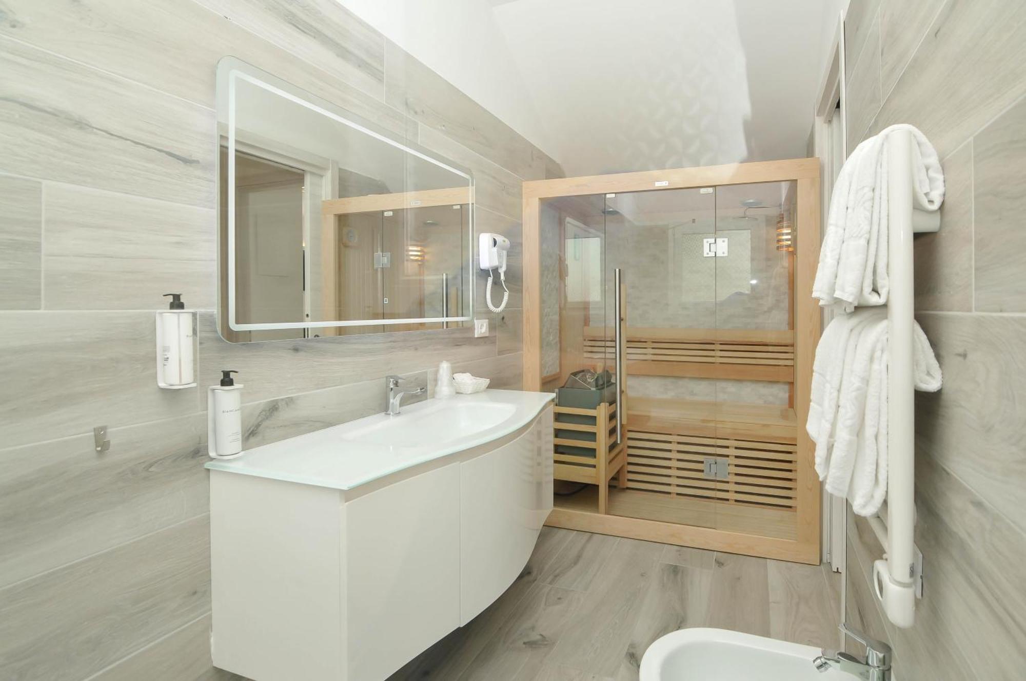 Marina Suites & Apartments 4 Stelle S Caorle Exterior foto